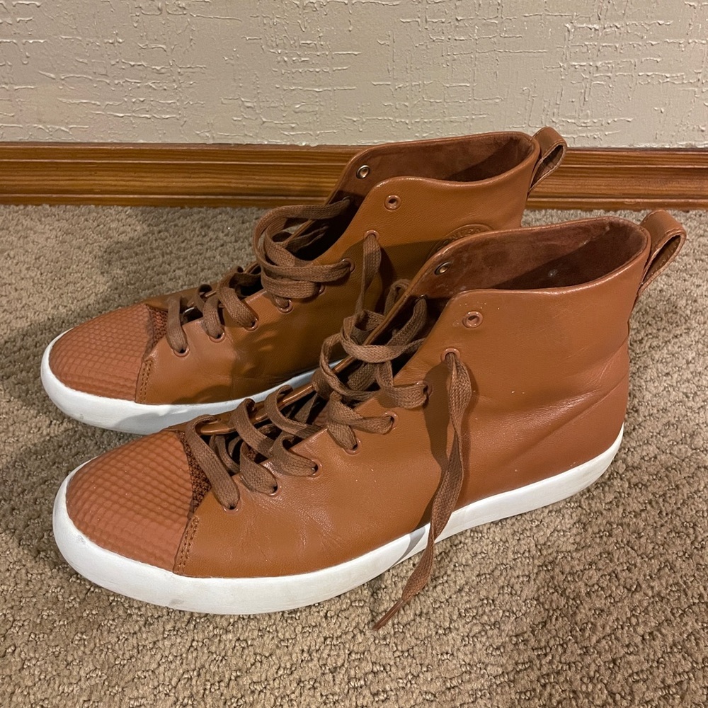 Mens converse all star modern hi shoes